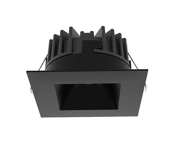 AG2M WHOLLY BLACK/WHITE 4W & 6W