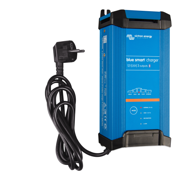 Blue Smart IP22 Charger - Blue smart ip22 charger 12v 20a 3 230v - VIBPC122044002